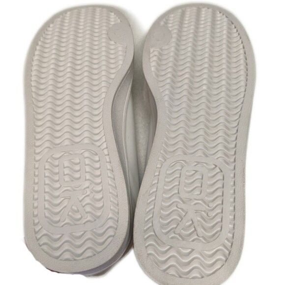 OK white faux leather sneakers, white laces, animal print heel yoke, 8.5 - Picture 5 of 8